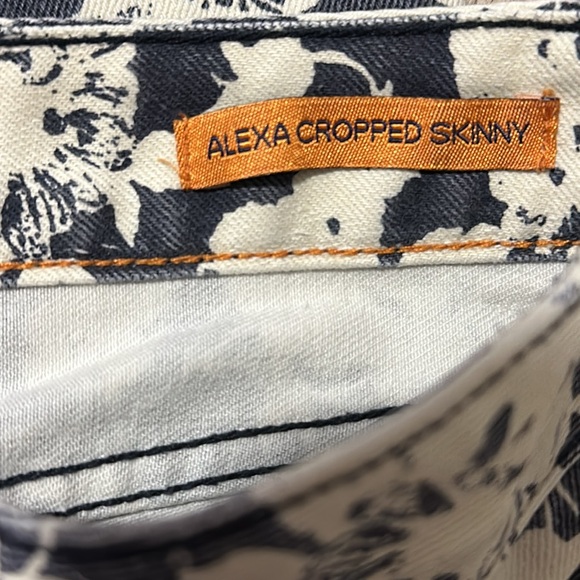 TORY BURCH Alexa Floral Print Cropped Skinny Jeans - Picture 9 of 11